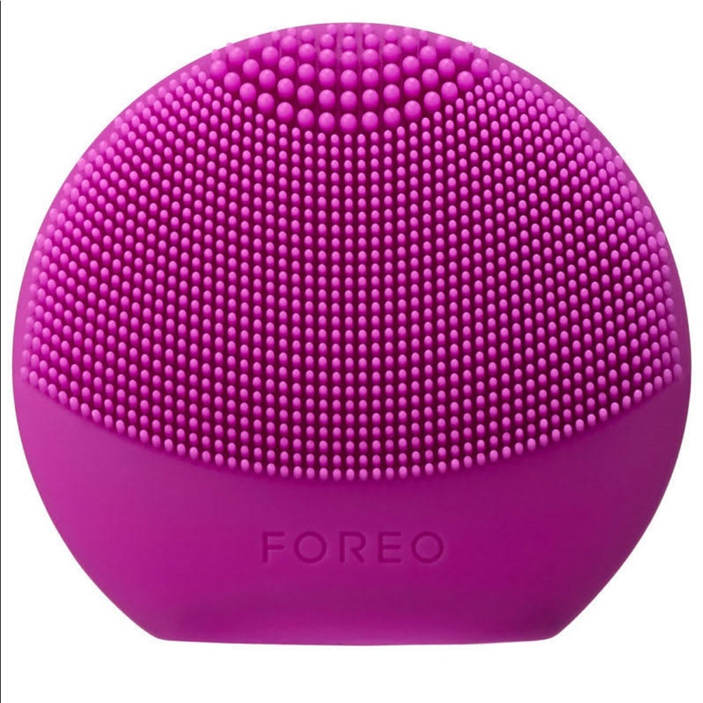 New in Box Foreo Luna Fofo In Purple
